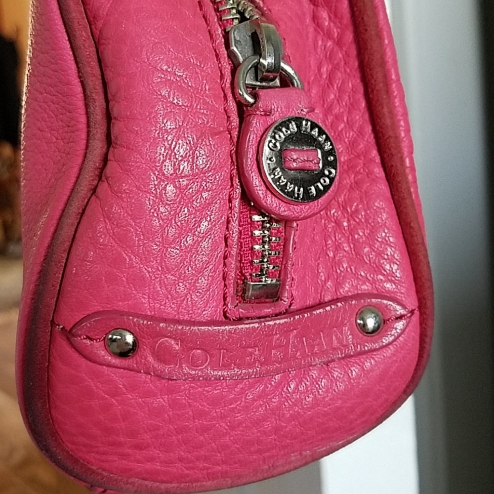 Cole Haan Village H04 bag - Picture 4 of 8